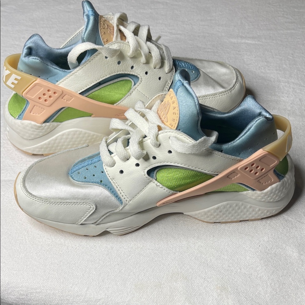 Nike White Sneakers with Blue and Green Highlights